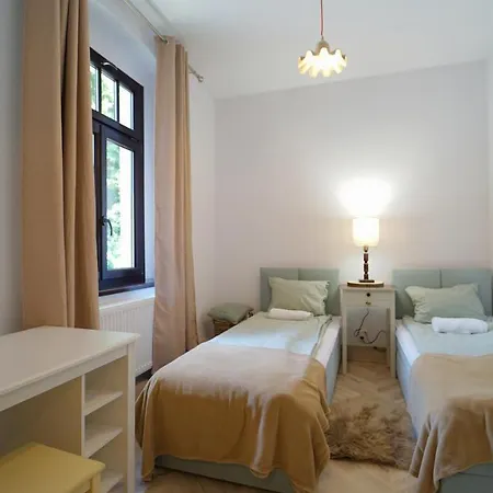 Apartmán Everysky - 1 Go Maja 13 *